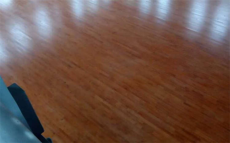 西藏專業(yè)運動木地板每平米價格