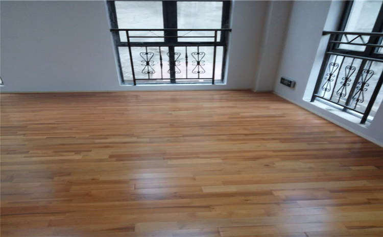 內(nèi)蒙古專業(yè)運(yùn)動(dòng)木地板怎么安裝