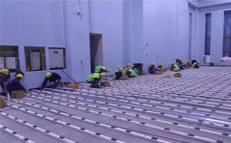 沈陽(yáng)企口運(yùn)動(dòng)木地板圖片