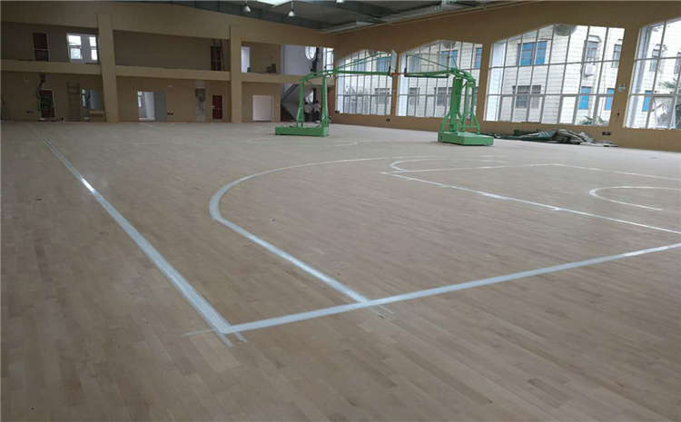 楓樺木籃球木地板維護(hù)