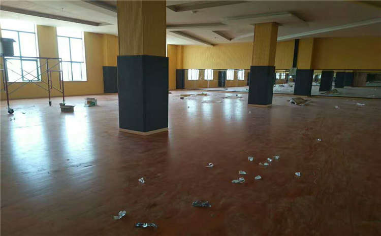 楓木企口運動木地板商家怎么選？