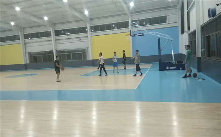 新疆硬木企口運動木地板廠家直銷