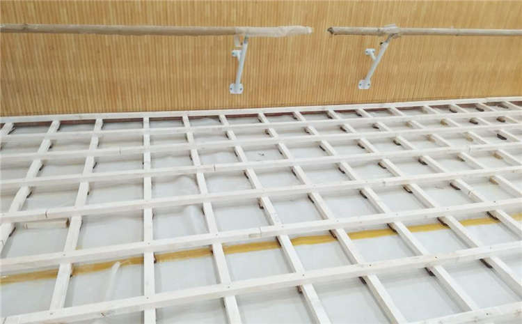 學(xué)校運(yùn)動(dòng)木地板價(jià)格