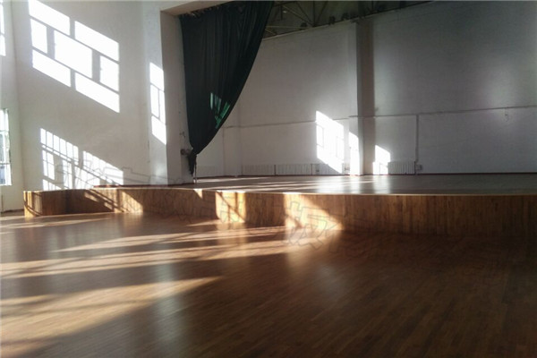 內(nèi)蒙古鄂爾多斯伊金霍洛監(jiān)獄體育木地板 內(nèi)蒙古鄂爾多斯伊金霍洛監(jiān)獄體育木地板