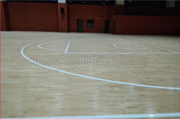 徐州樹恩中學(xué)籃球館木地板成功案例 徐州樹恩中學(xué)籃球館木地板成功案例