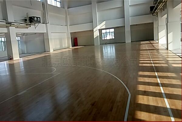 山東德州弘徳中學(xué)運(yùn)動木地板成功案例 山東德州弘徳中學(xué)運(yùn)動木地板成功案例
