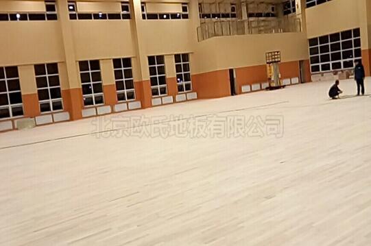 遼寧盤錦大洼高級(jí)中學(xué)籃球館體育木地板 遼寧盤錦大洼高級(jí)中學(xué)籃球館體育木地板