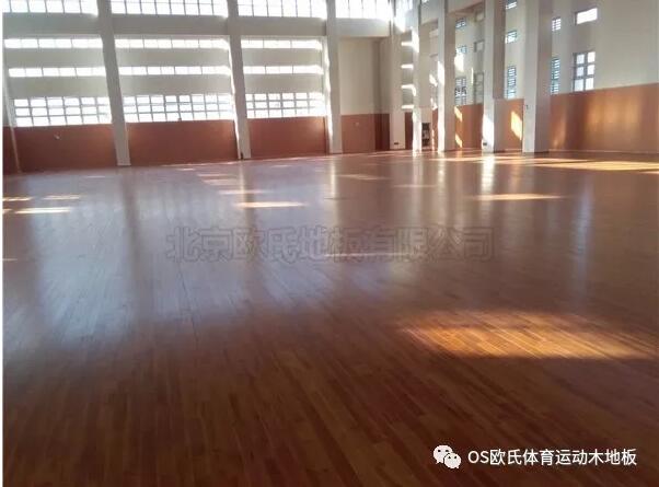 溫州甌海區(qū)外國(guó)語(yǔ)學(xué)校初中分校運(yùn)動(dòng)木地板案例 溫州甌海區(qū)外國(guó)語(yǔ)學(xué)校初中分校運(yùn)動(dòng)木地板案例