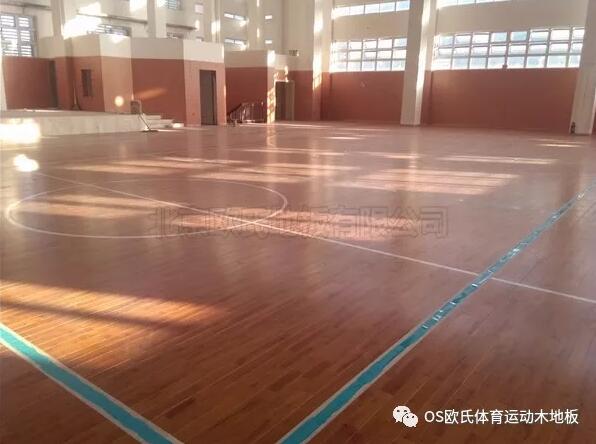溫州甌海區(qū)外國(guó)語(yǔ)學(xué)校初中分校運(yùn)動(dòng)木地板案例 溫州甌海區(qū)外國(guó)語(yǔ)學(xué)校初中分校運(yùn)動(dòng)木地板案例