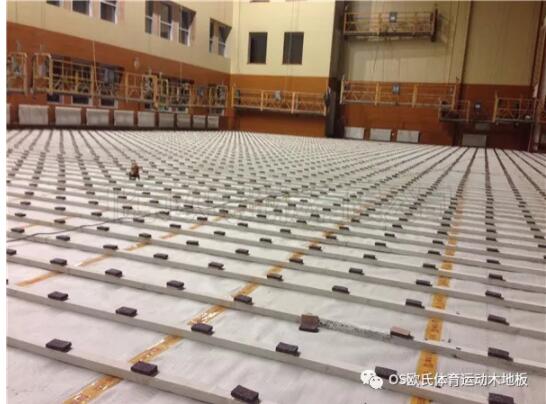 中國(guó)人民銀行玉樹藏族自治州中心支行籃球館木地板案例 中國(guó)人民銀行玉樹藏族自治州中心支行籃球館木地板案例