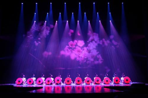 關(guān)于舞臺(tái)燈光和照明，你要知道的都在這里