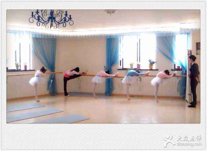 8種不可或缺的專業(yè)舞蹈室的基礎配置設備 8種不可或缺的專業(yè)舞蹈室的基礎配置設備