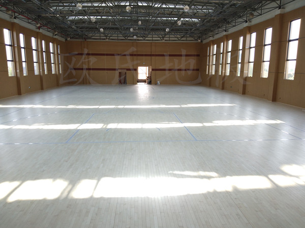 浙江德清縣三合中心學(xué)校體藝館木地板案例 浙江德清縣三合中心學(xué)校體藝館木地板案例