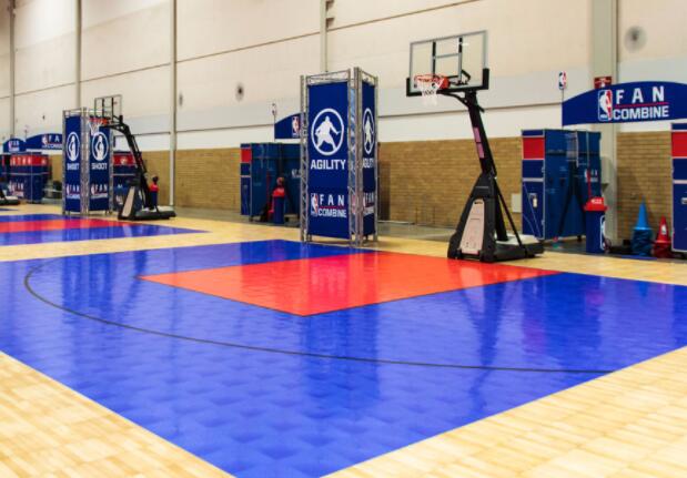 更佳的視覺體驗(yàn):室內(nèi)楓木運(yùn)動(dòng)地板 更佳的視覺體驗(yàn):室內(nèi)楓木運(yùn)動(dòng)地板