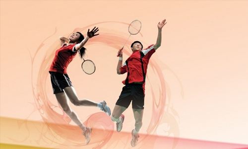 打羽毛球穿什么樣服裝更合適