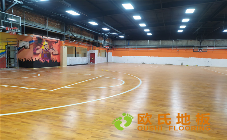 江蘇南京家居體育館木地板案例