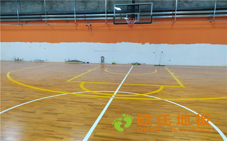 江蘇南京家居體育館木地板案例