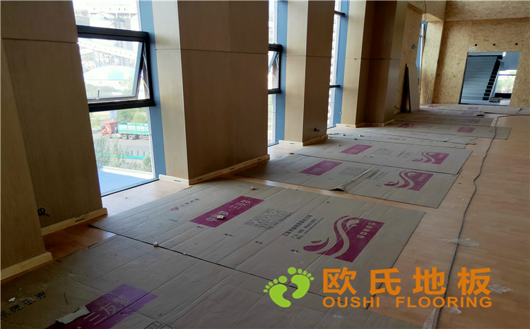陜西榆林神木張冢峁煤礦公司體育館木地板項(xiàng)目-歐氏運(yùn)動(dòng)木地板