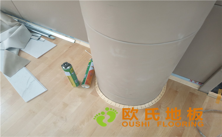 新疆克拉瑪依市獨(dú)山子虹園小區(qū)體育館木地板項(xiàng)目-歐氏運(yùn)動(dòng)木地板